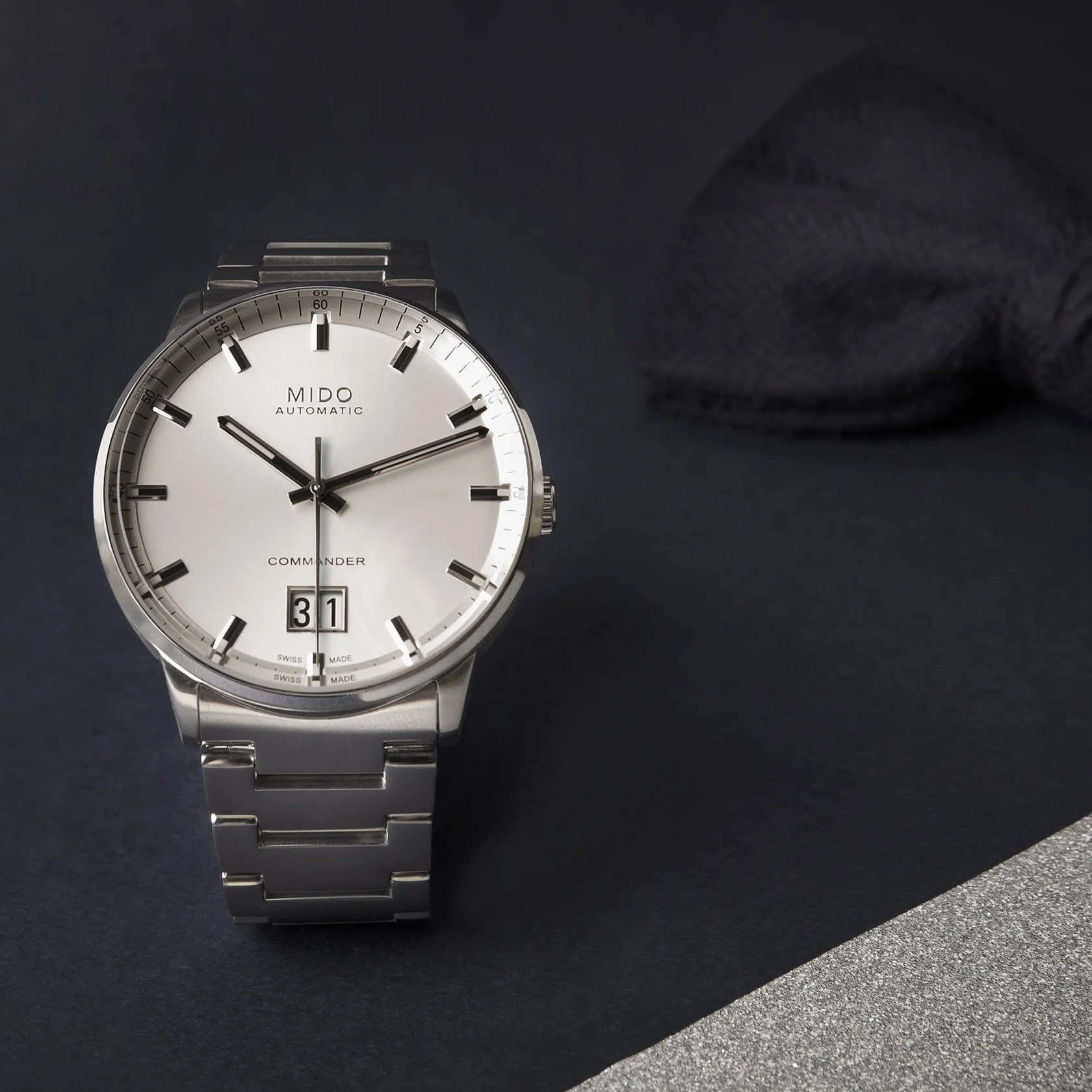 MIDO Commander Big Date | M0216261103100 | MIDO® Watches United