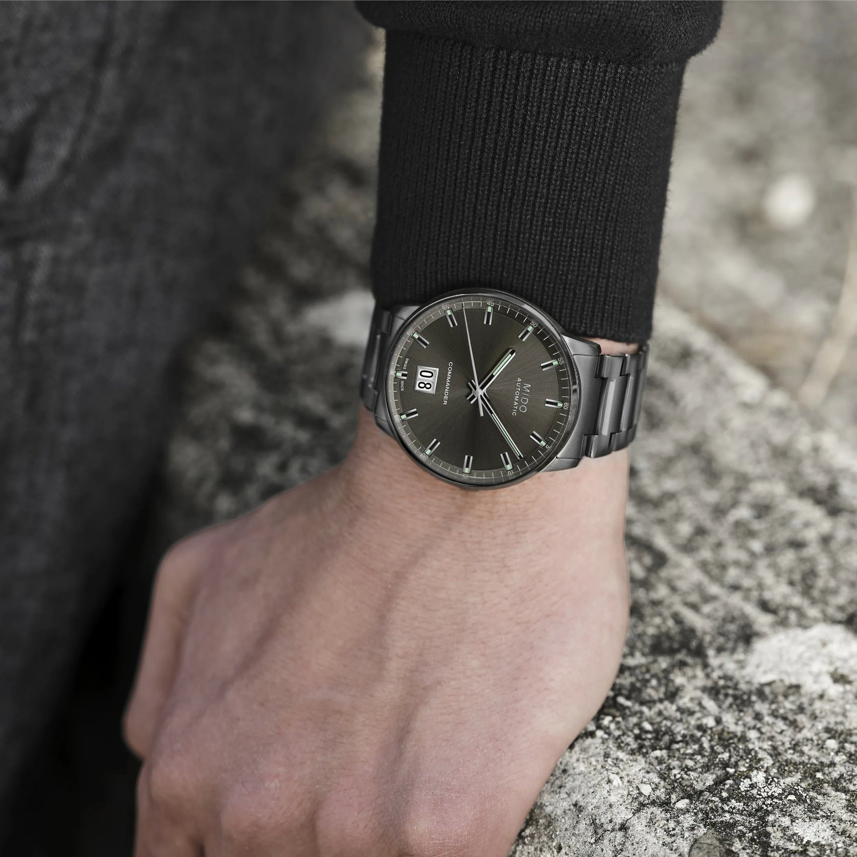 MIDO Commander Big Date | M0216263306100 | MIDO® Watches United States