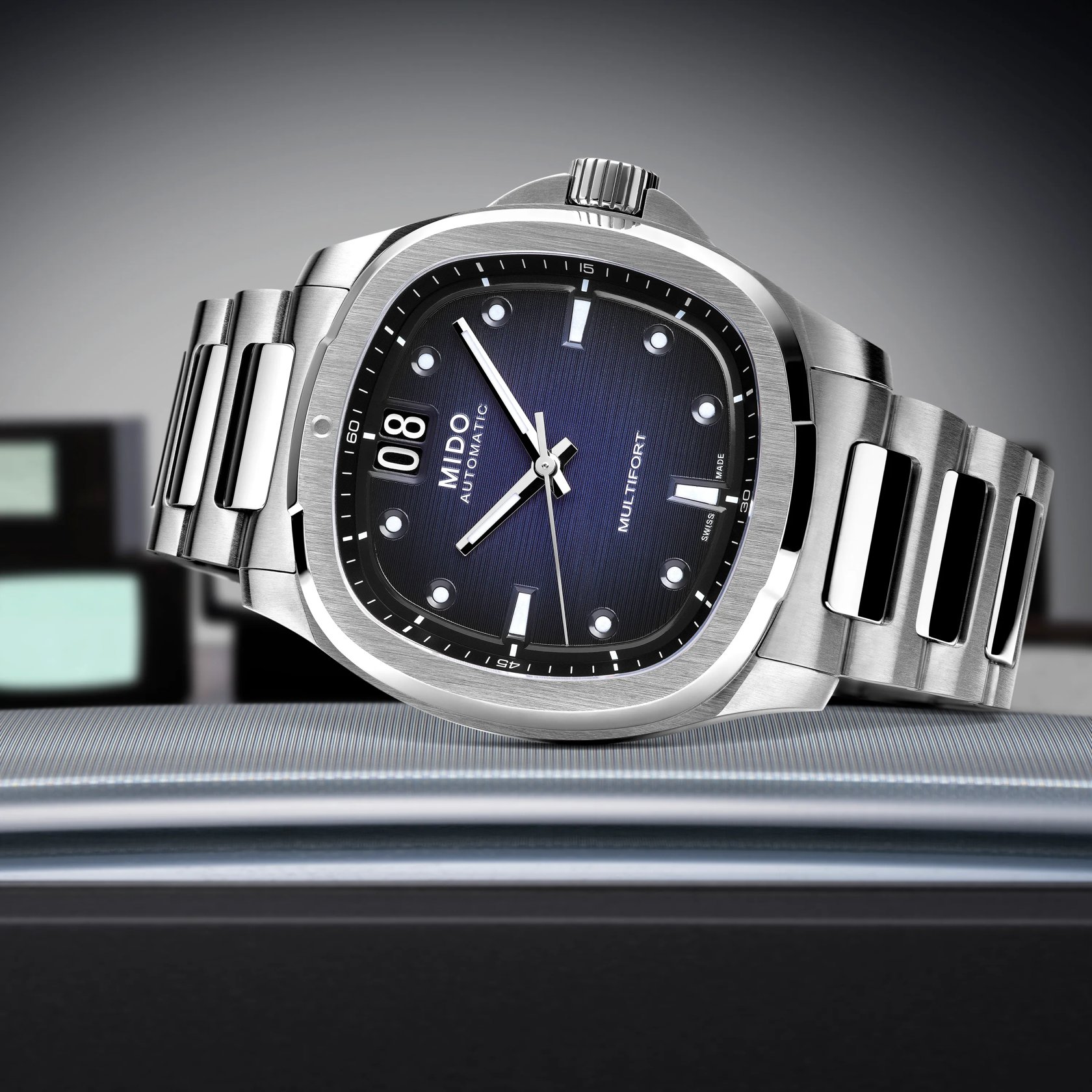 MIDO Multifort TV Big Date | M0495261104100 | MIDO® Watches United